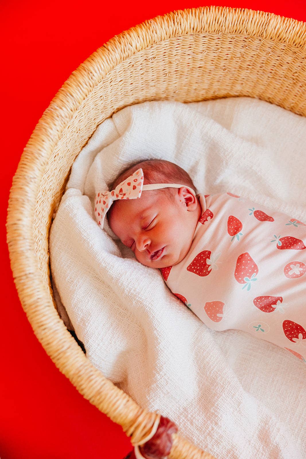 Strawberry Bowtie Baby Bow | Copper Pearl