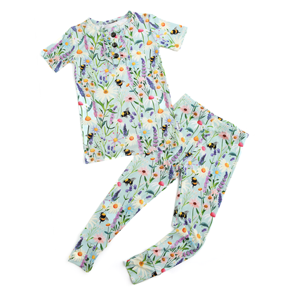 Bumble Ruffle Bamboo Lounge Set | Gigi & Max