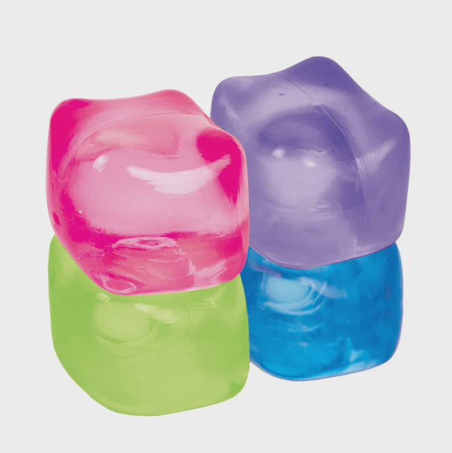 Qube | Master Toys