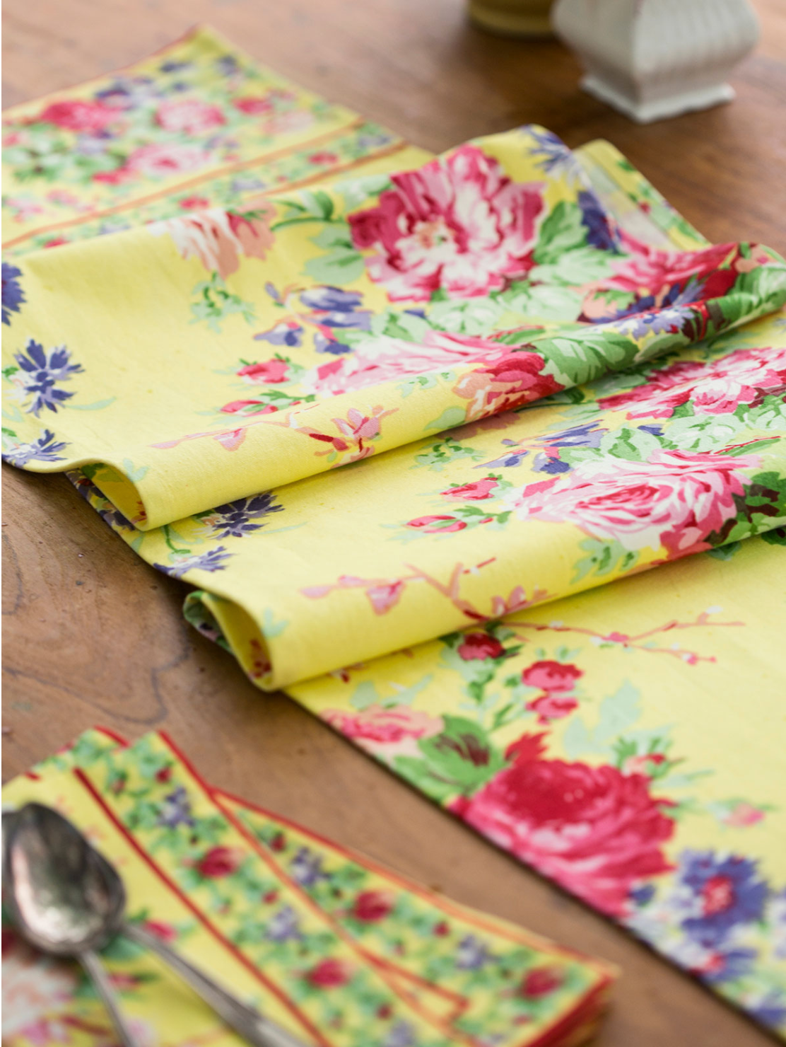 Yellow Cottage Rose Table Runner | April Cornell